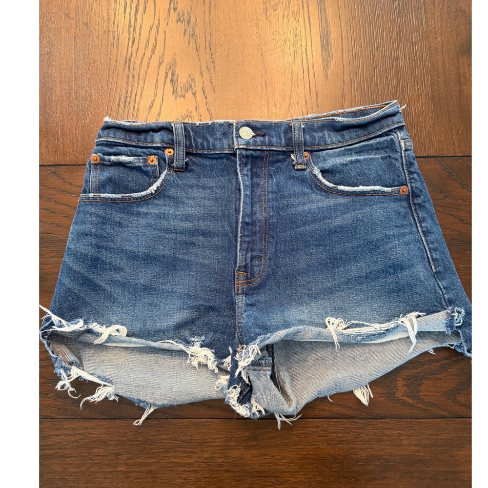Abercrombie & Fitch The Cutoff Short High Rise Medium Wash Denim Size 27 4